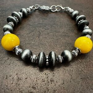 Elegant Yellow Aventurine and Silver Beaded Bracelet